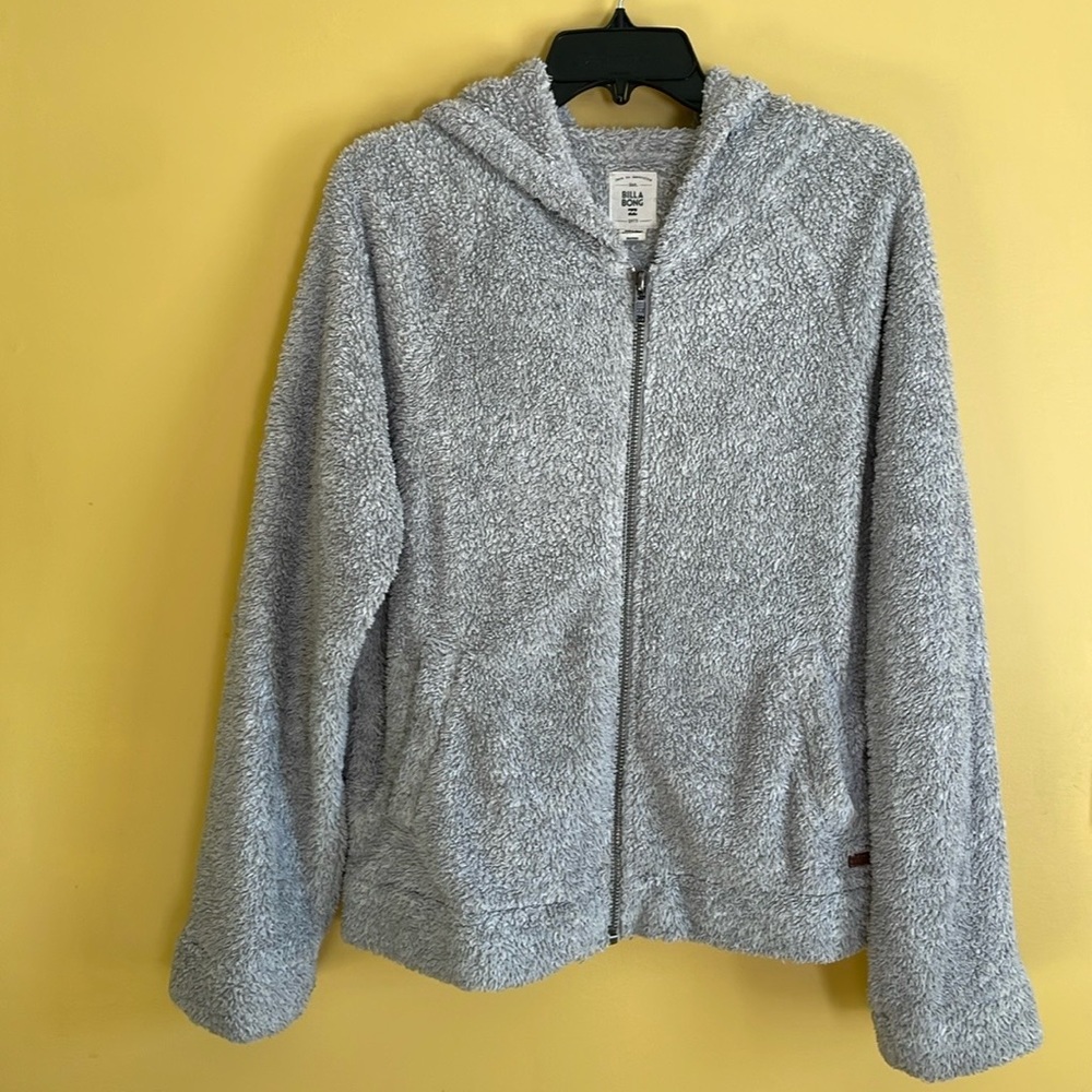 Billabong fuzzy sweater